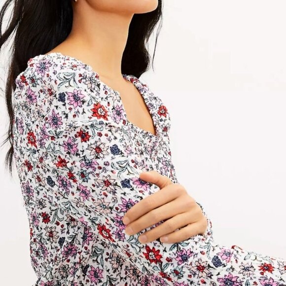 NWT LOFT Womens' Floral & Ladybug Print Bloom Smocked Square Neck Top Sz L - Picture 2 of 9